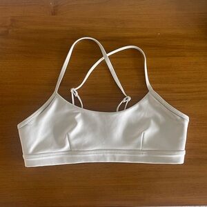 Alo- Airlift Intrigue Bra
